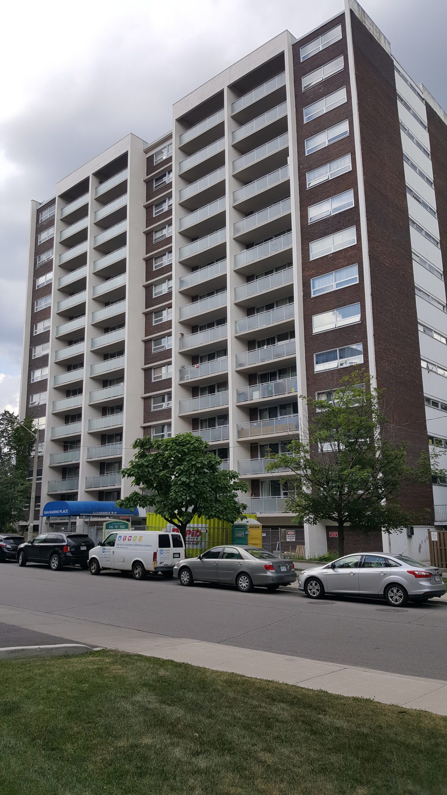 625 Roselawn Avenue