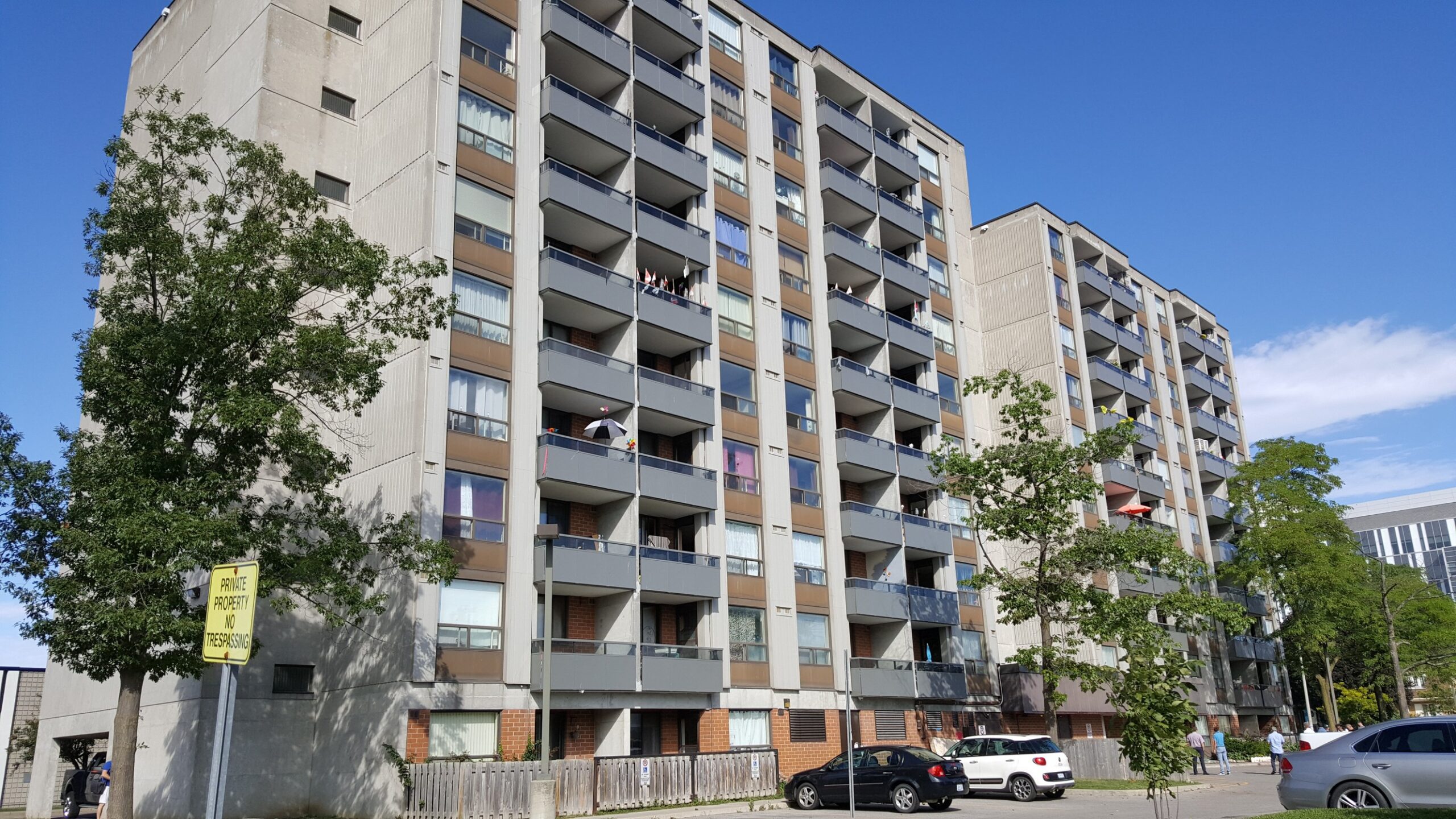 155 King Street W, Oshawa