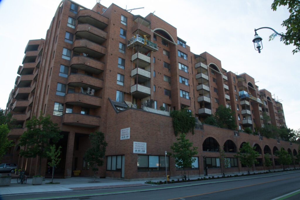 Underground parking garage repairs Toronto | Garage ramp repair Toronto